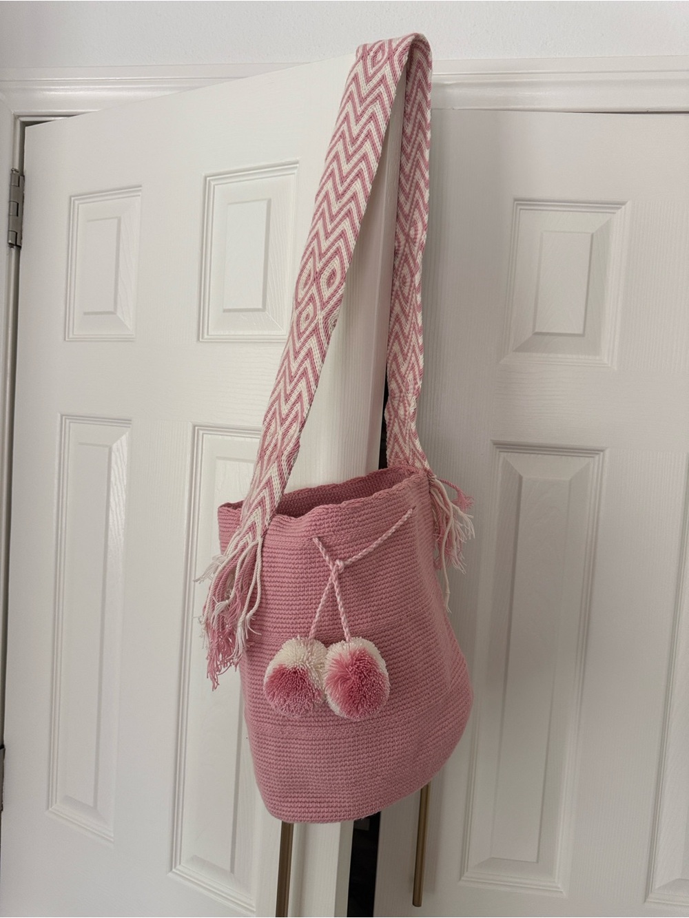 Handwoven Pink Women’s Shoulder Bag with Pom-Pom Accent